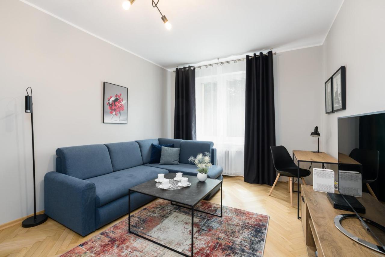 Kosinskiego Apartment Poznan By Noclegi Renters Екстериор снимка