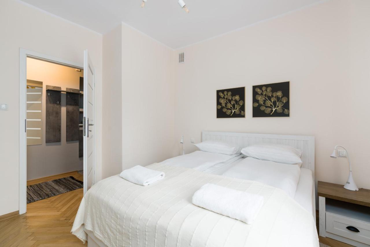 Kosinskiego Apartment Poznan By Noclegi Renters Екстериор снимка
