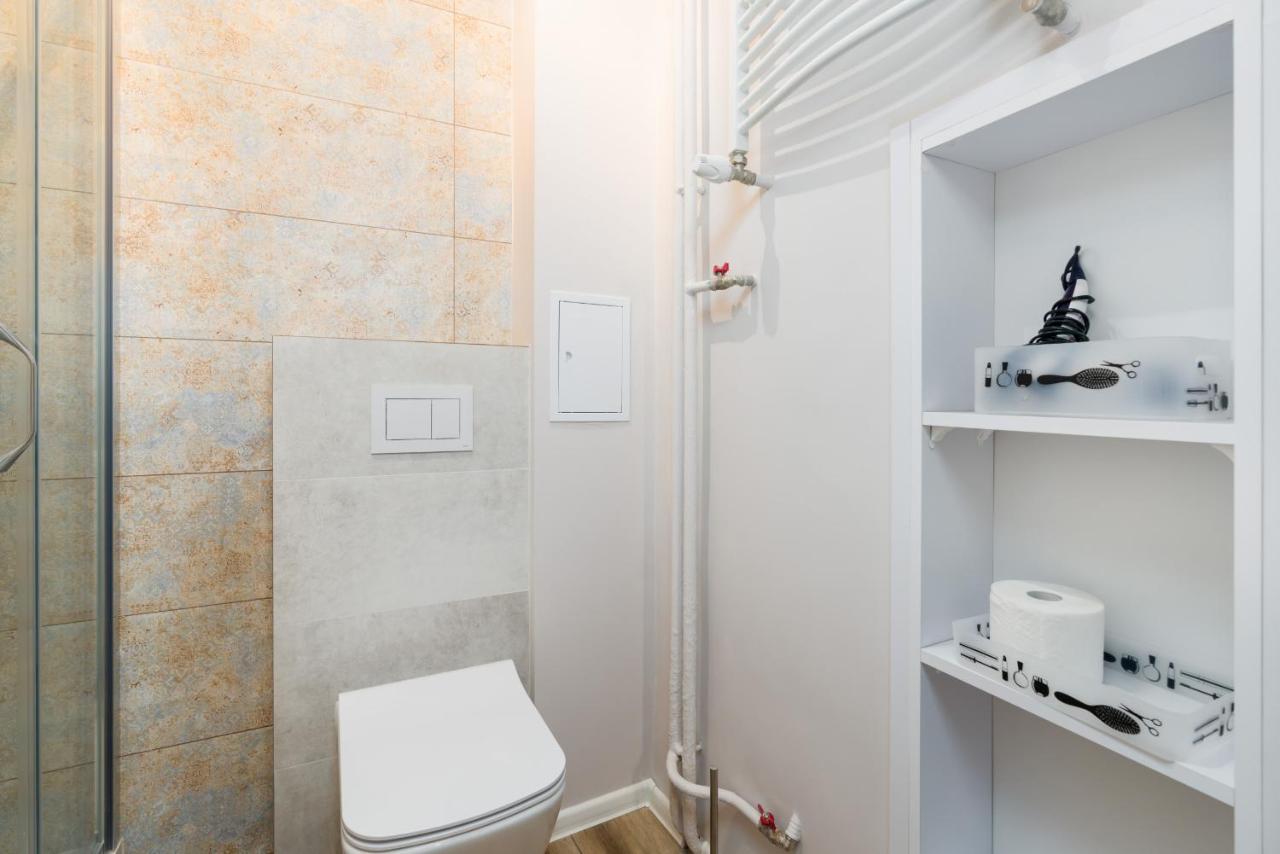 Kosinskiego Apartment Poznan By Noclegi Renters Екстериор снимка